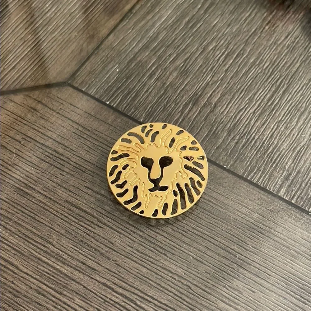 Vintage Anne Klein Gold Tone Round Lion Head Logo Shiny Brooch Pin Designer